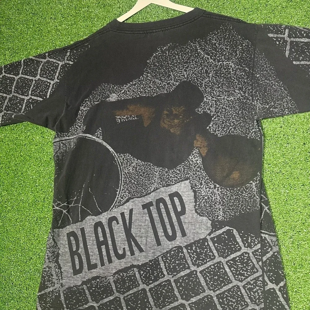 Vintage Reebok Blacktop All Over Print Basketball T-Shirt Mens‎ Large Black 90s